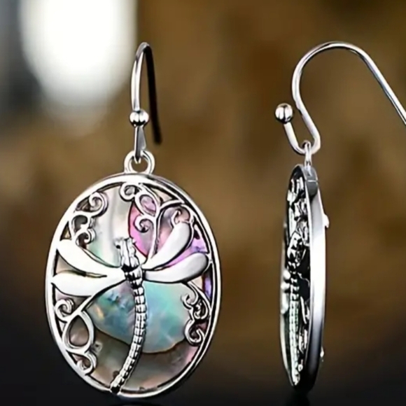 2/30$ Or 3/$35 Boho Chic Silver Dragonfly Earrings With Abalone Shell-(#0251) - Picture 1 of 5